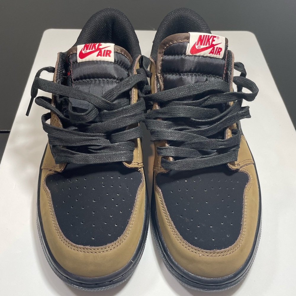 Nike Air Men's Black and Brown Sneakers